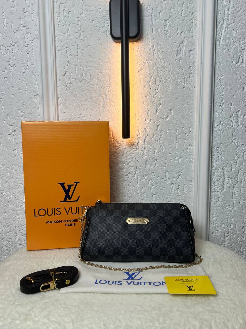 Louis Vuitton Favorite Damier Μαύρο