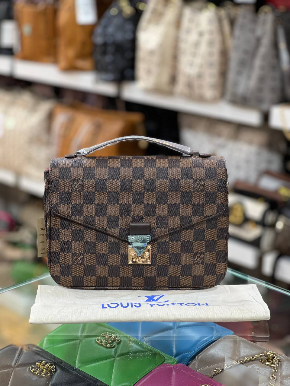Louis Vuitton Metis Damier
