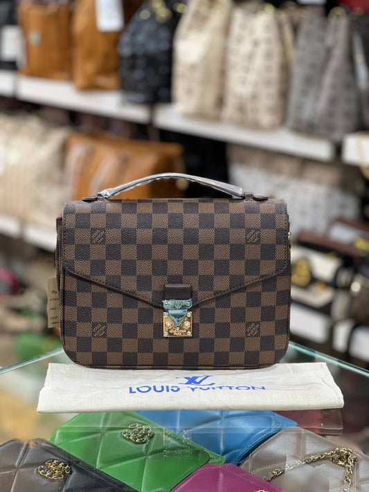 Louis Vuitton Metis Damier