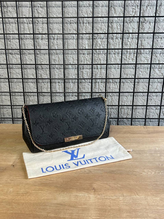 Louis Vuitton Clutch Monogram Μαύρο
