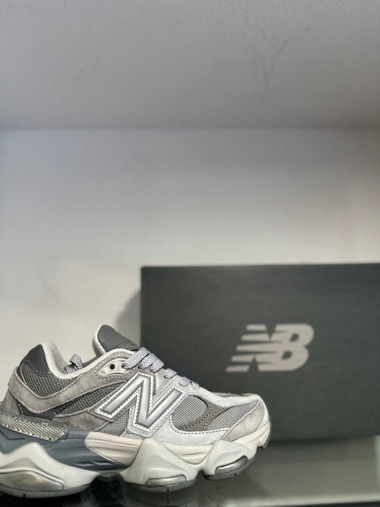 New Balance 9060 Silver