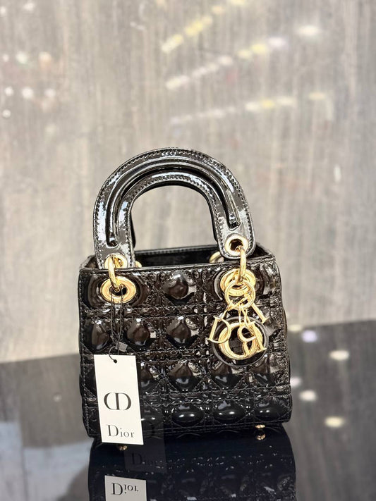 Lady Dior Μαύρη Γυαλιστερή