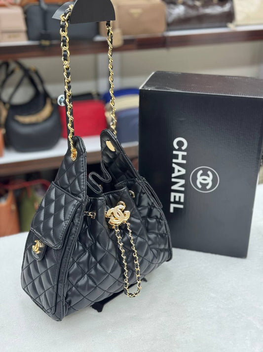 Chanel Πουγκί Μαύρο