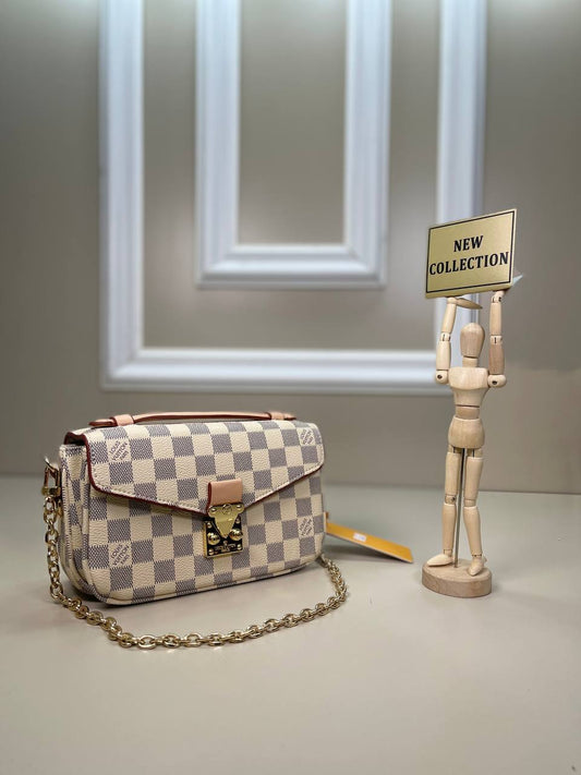 Louis Vuitton Metis Damier White