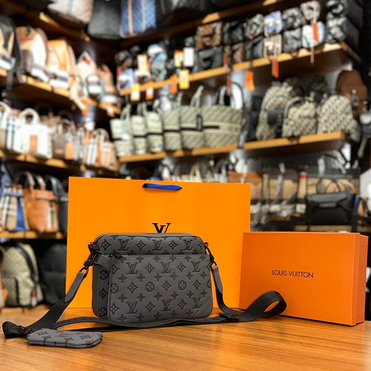 Louis Vuitton Multi Men