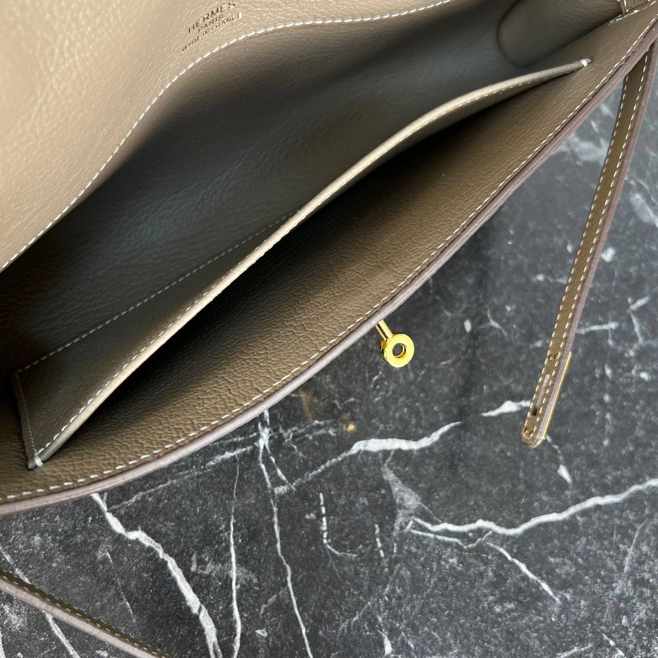 Hermes Kelly Clutch Μπεζ