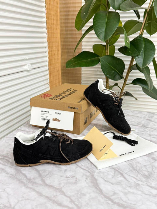 Miu Miu New Balance Μαύρο