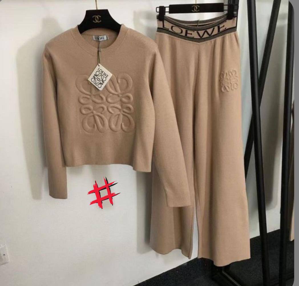 Loewe Σετ Φορμες