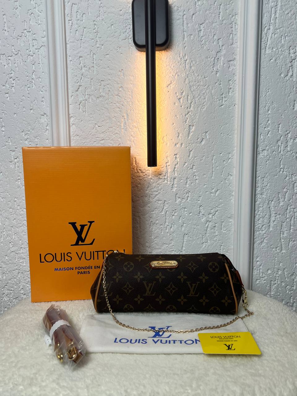 Louis Vuitton Favorite Monogram