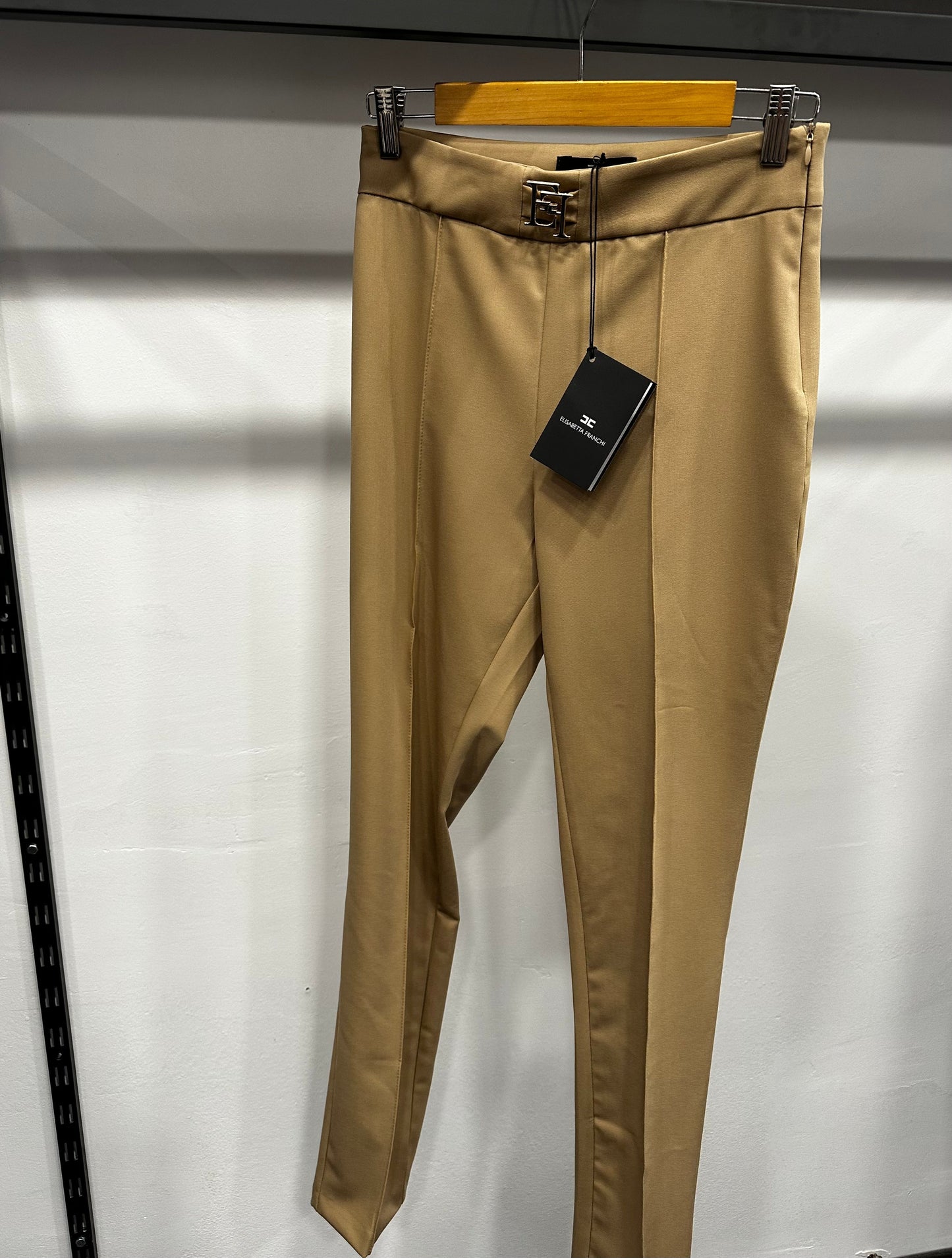 Elisabetta Franchi Μπεζ Παντελόνι