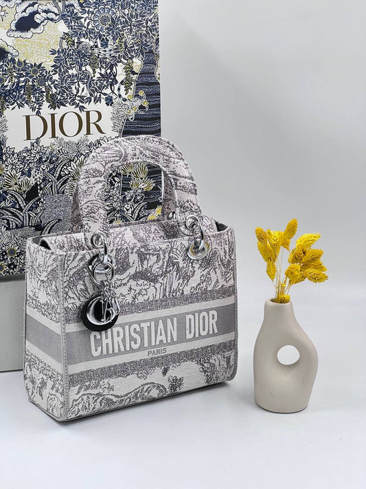 Lady Dior Γκρι