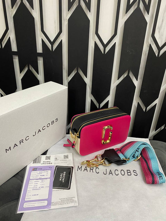 Marc Jacobs Snapshot