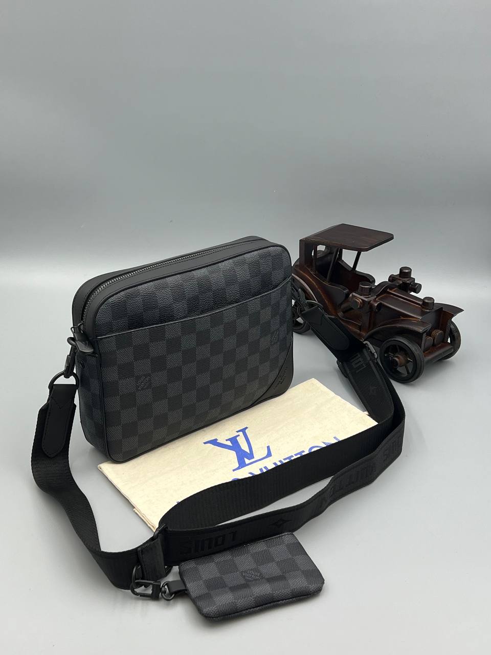 Louis Vuitton Multi Men