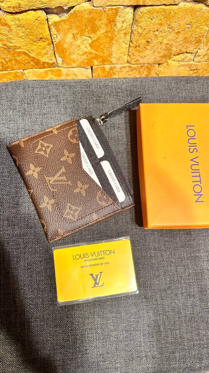 Louis Vuitton Cardholder Μαύρο