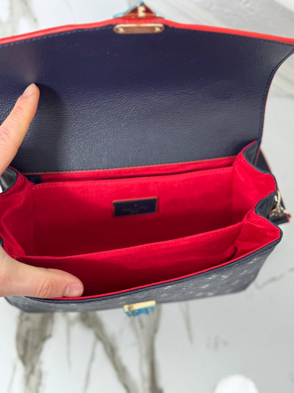 Louis Vuitton Metis Blue