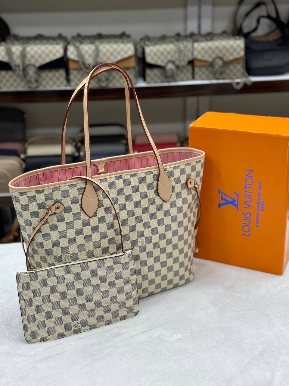 Neverfull Damier White Pink Inside