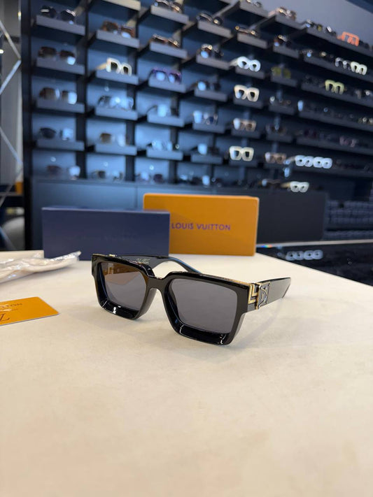 Louis Vuitton Sunglasses Black