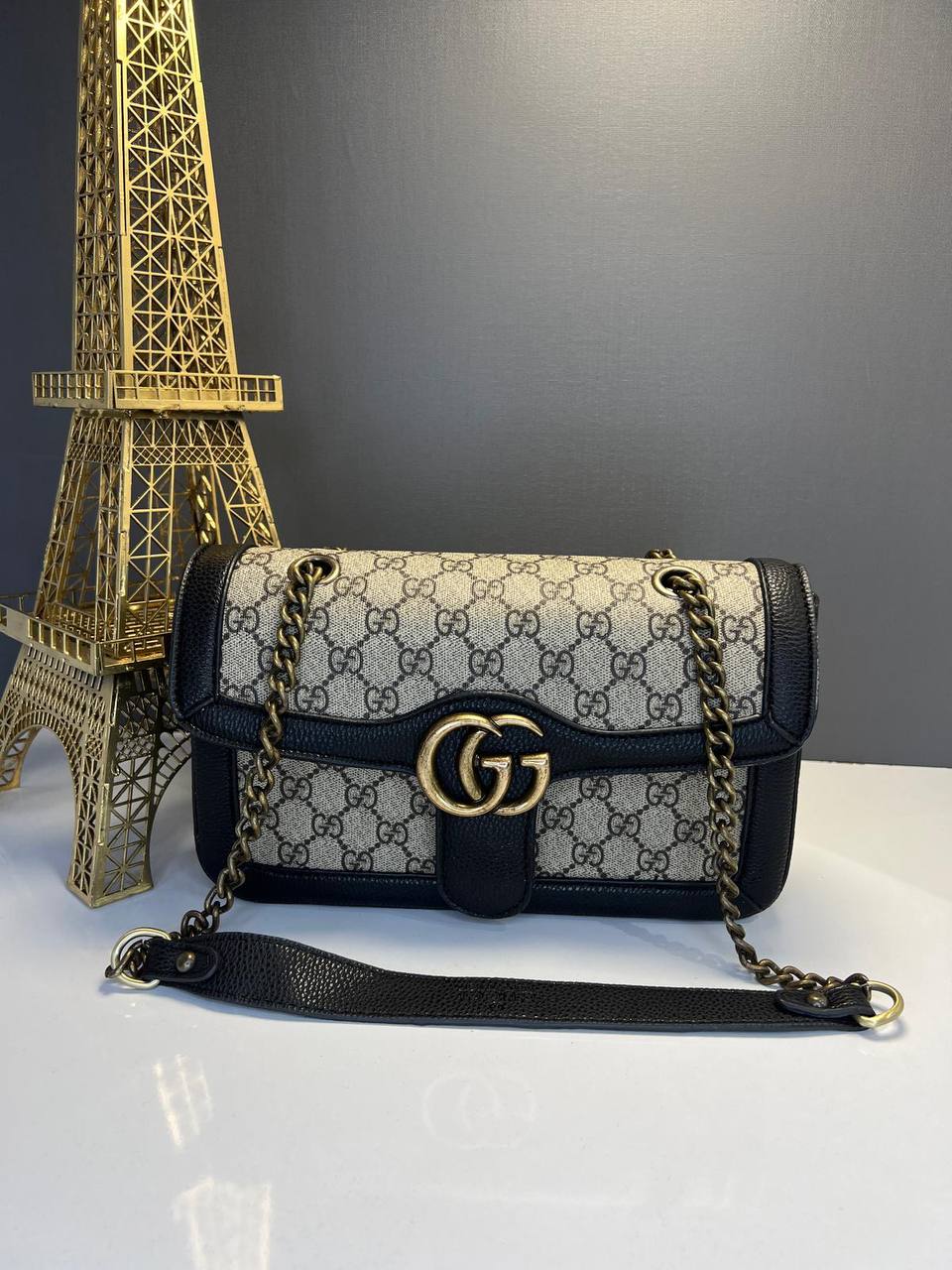 Gucci GG Marmont Small Shoulder Bag