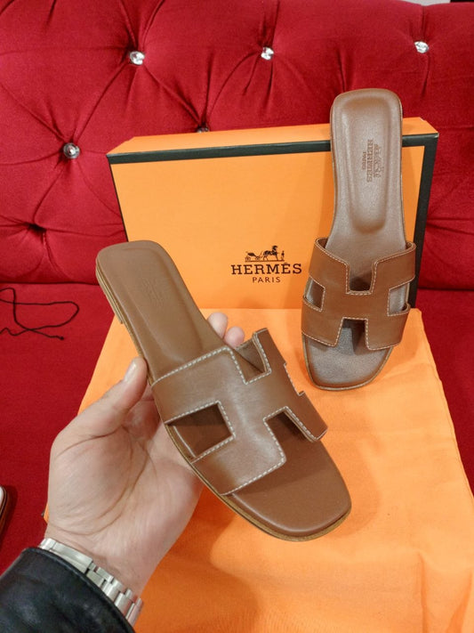 Hermes Oran Slides Camel