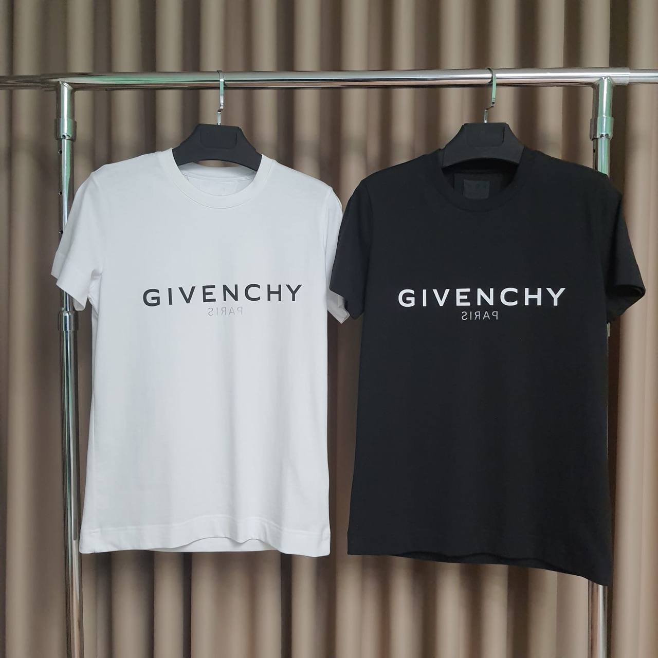 Givenchy Μαυρο