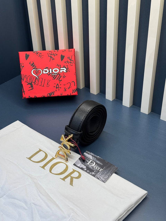 Christian Dior Ζώνη Μαύρη Δερμάτινη με Χρυσή Αγκράφα