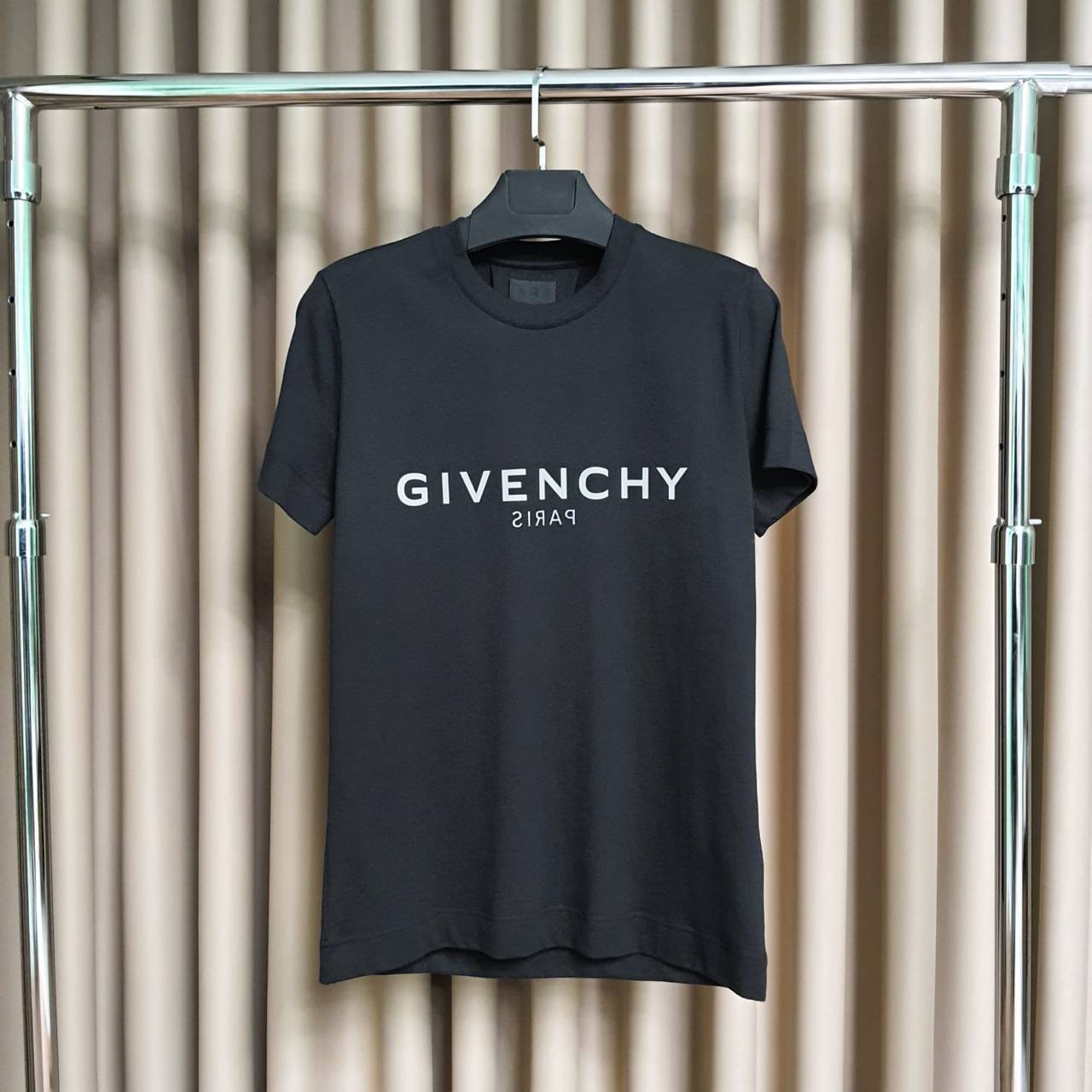 Givenchy Μαυρο