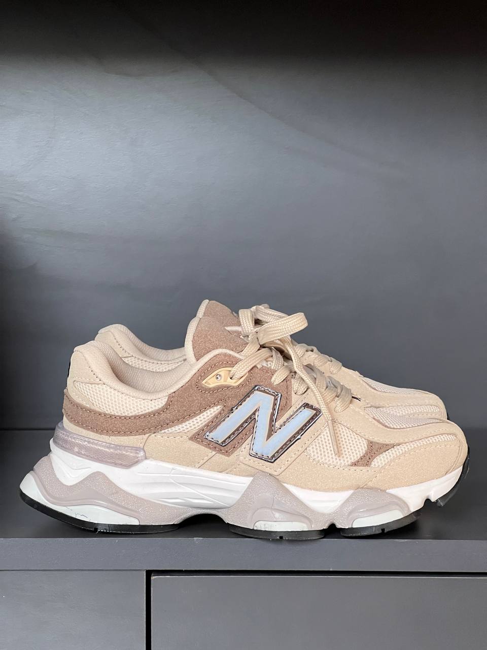 New Balance 9060 Beige