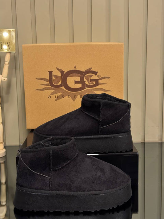 Ugg Classic Μαύρο