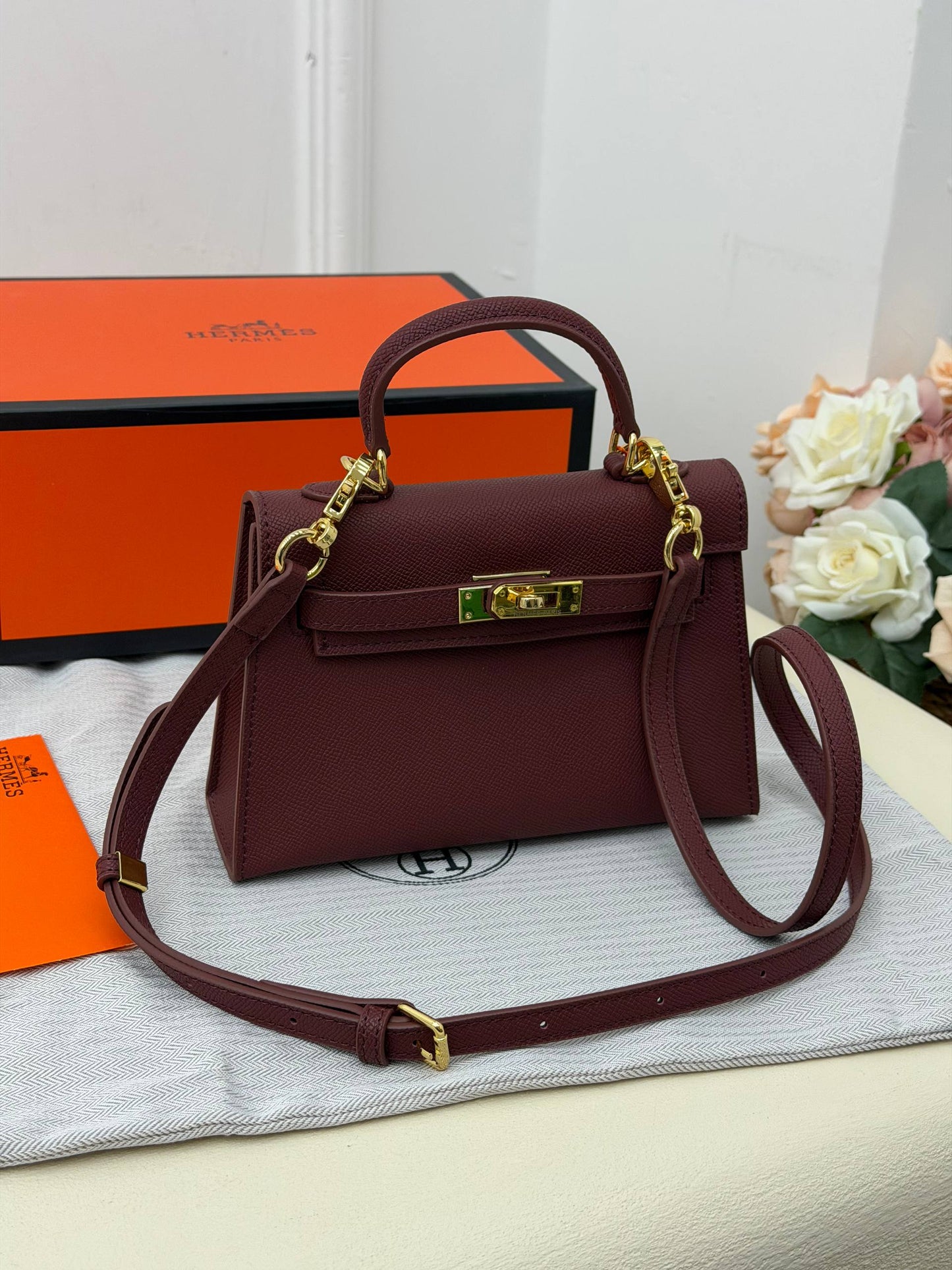 Hermès Kelly Mini Bag Burgundy