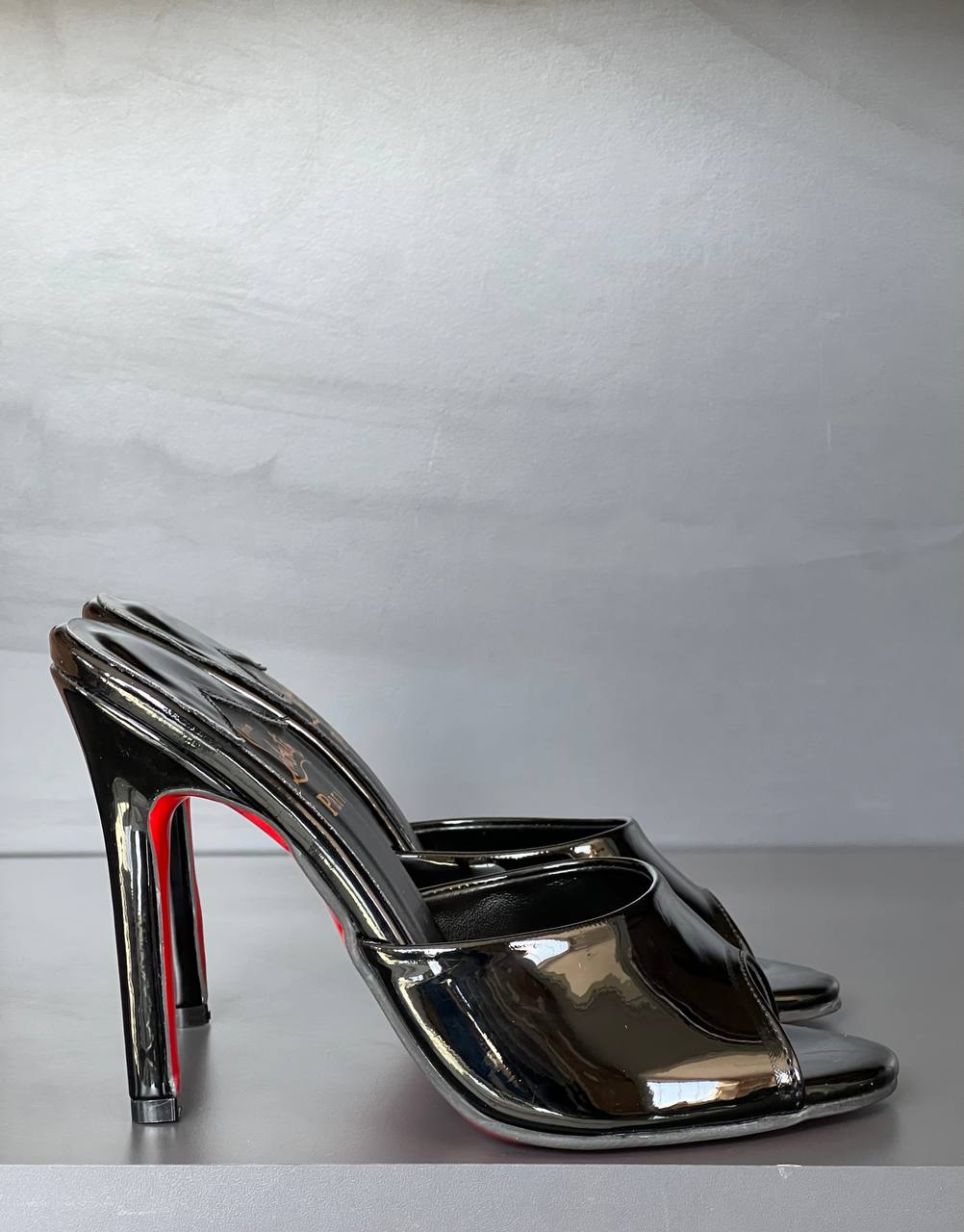 Louboutin Pumps