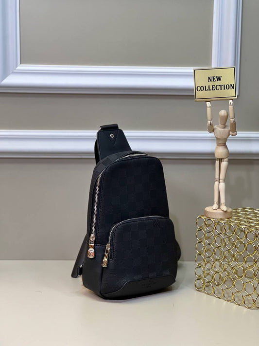 Louis Vuitton Avone Damier Black