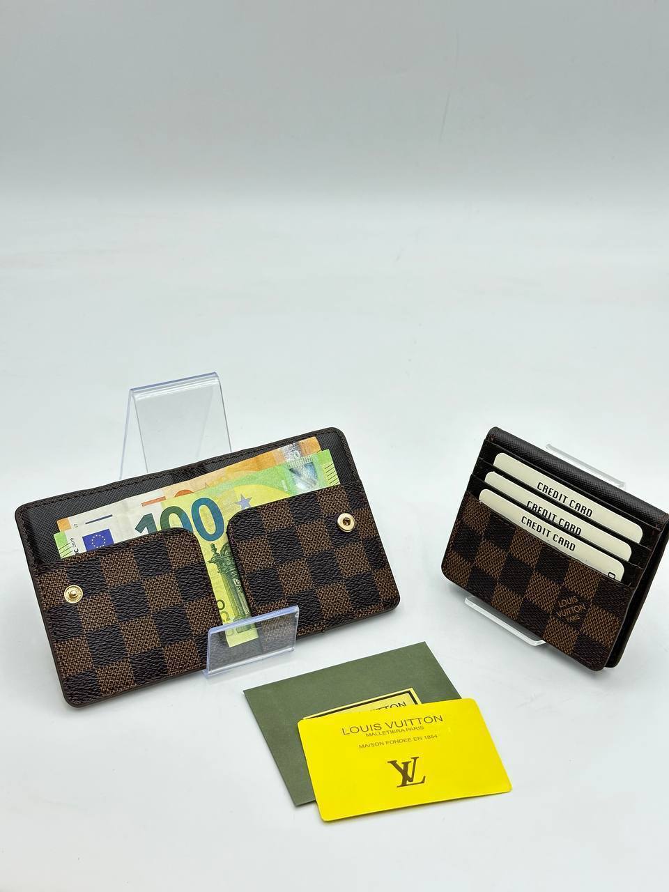 Louis Vuitton Cardholder Damier