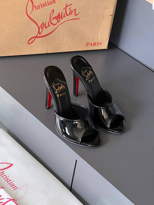 Louboutin Pumps