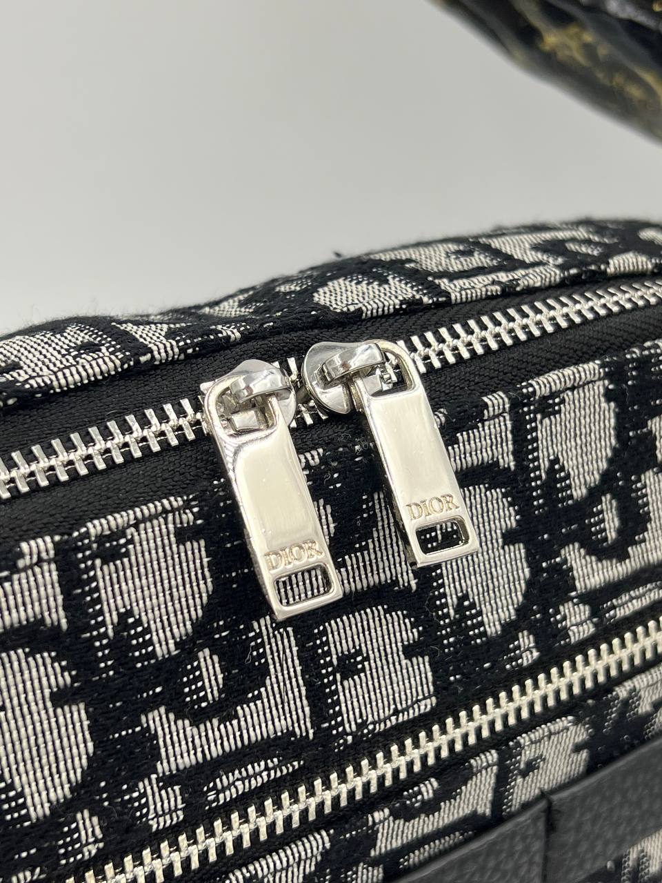 Christian Dior Oblique Crossbody Bag Γκρι/Μαύρη
