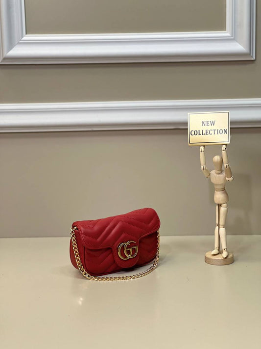 Gucci Marmont Shoulder Bag Red