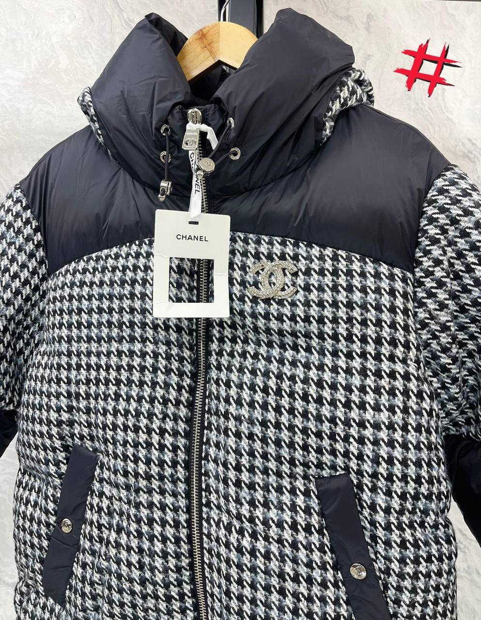 Chanel Μπουφάν