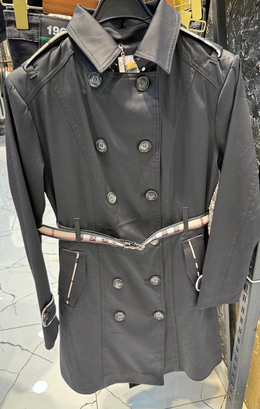 Burberry Heritage Kensington Trench Coat Black