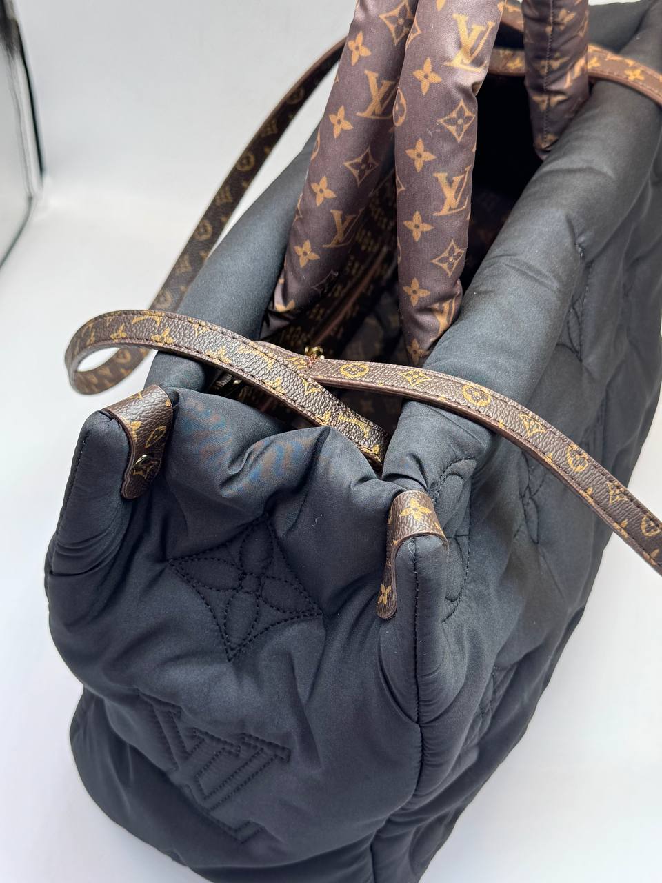 Louis Vuitton Puffy