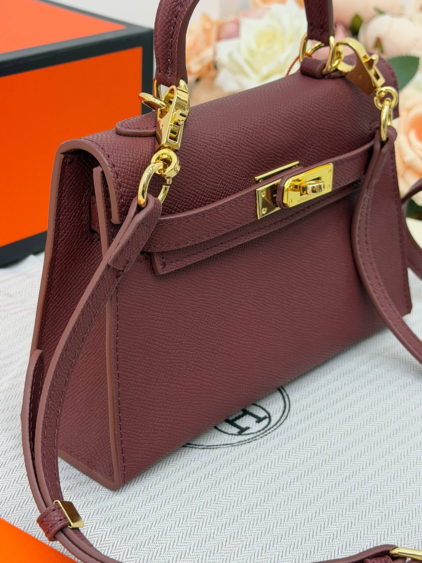 Hermès Kelly Mini Bag Burgundy