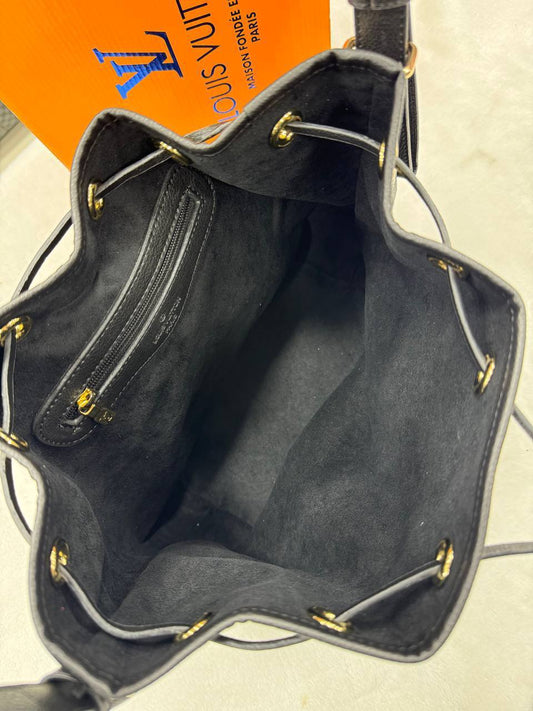 Louis Vuitton Noe Μαύρο