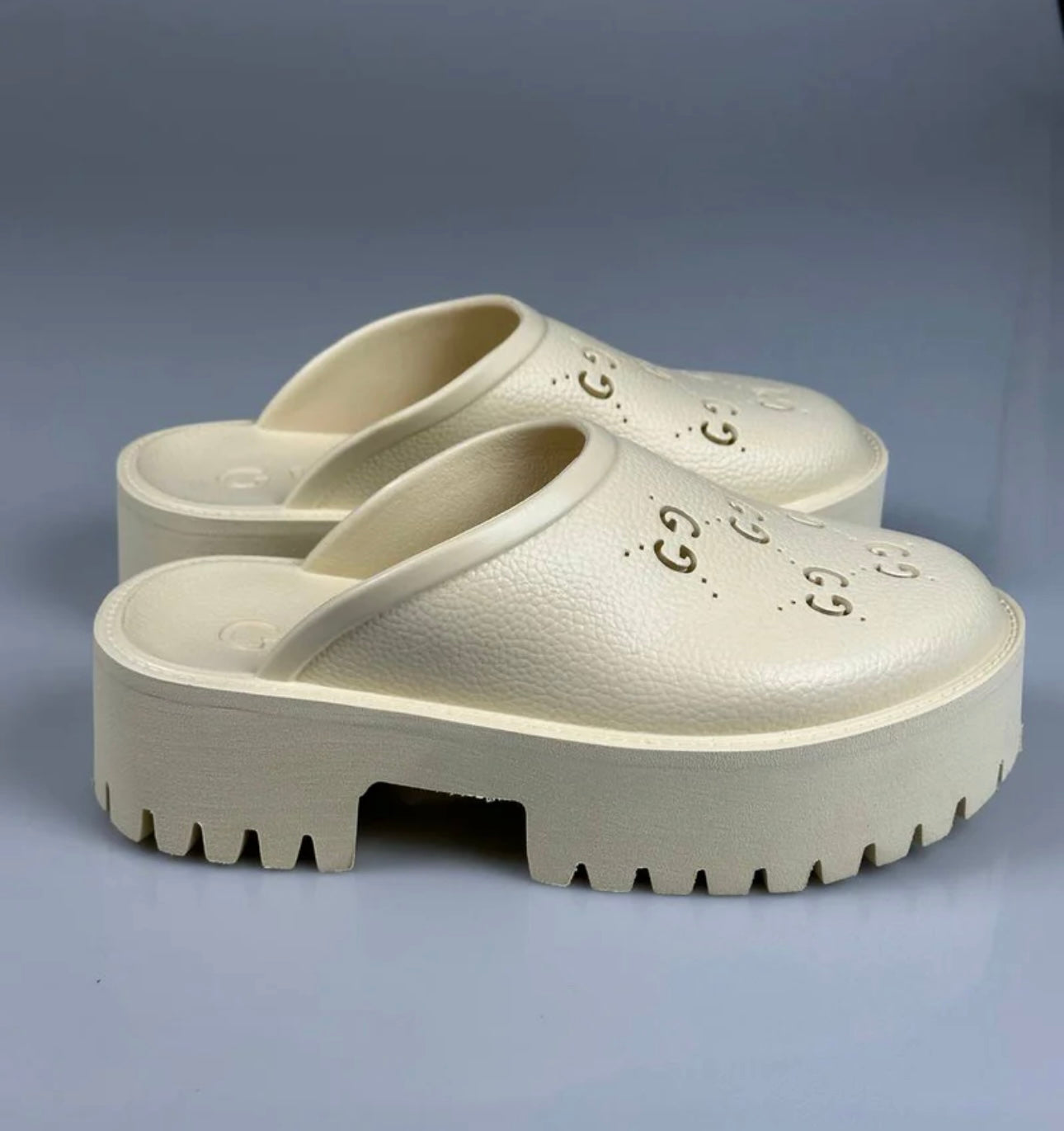 Gucci Rubber Platform Beige