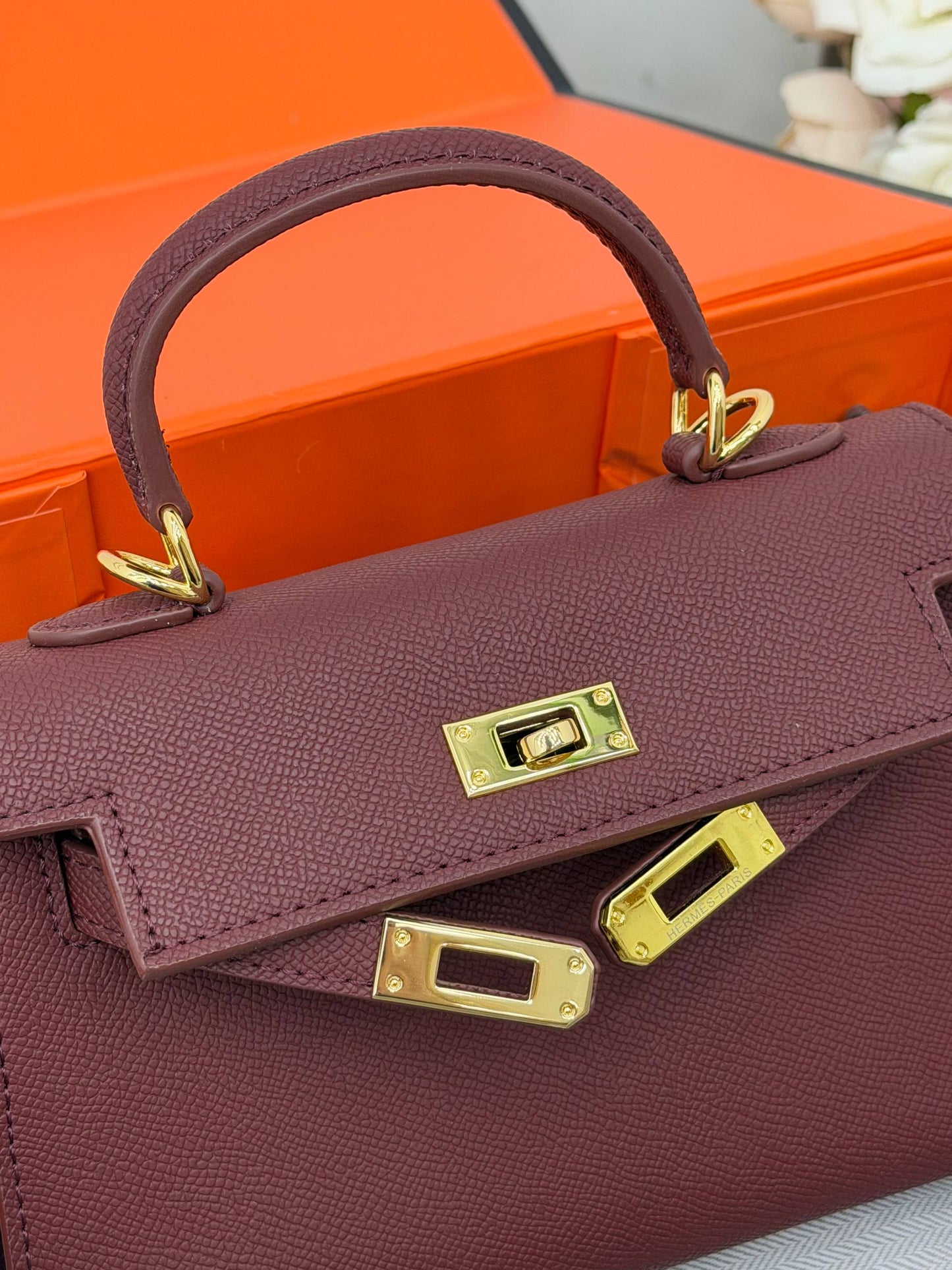 Hermès Kelly Mini Bag Burgundy