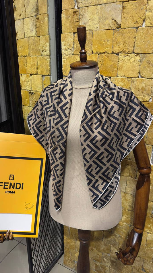 Fendi Πασμινα