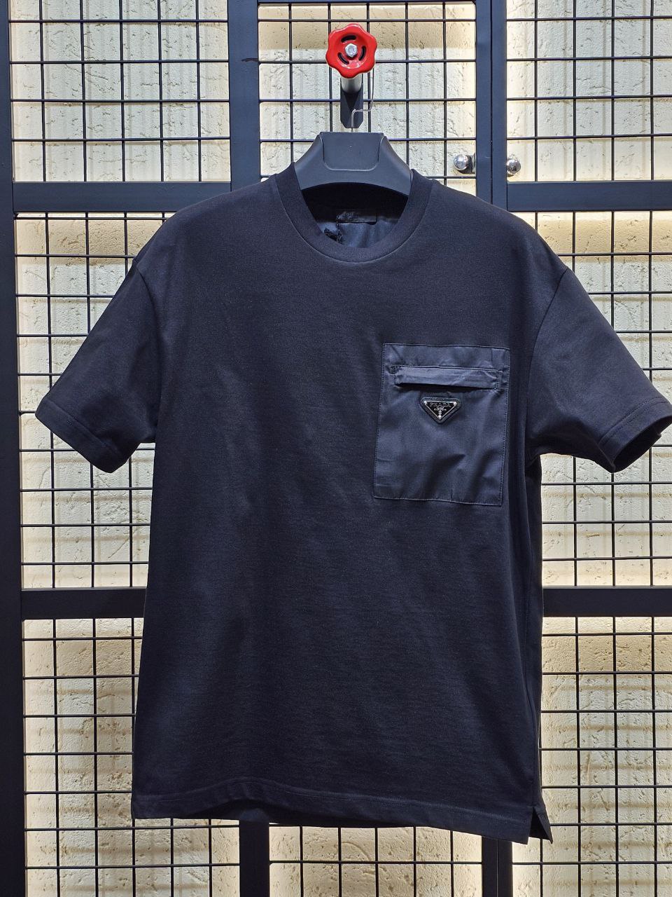 Prada Tshirt