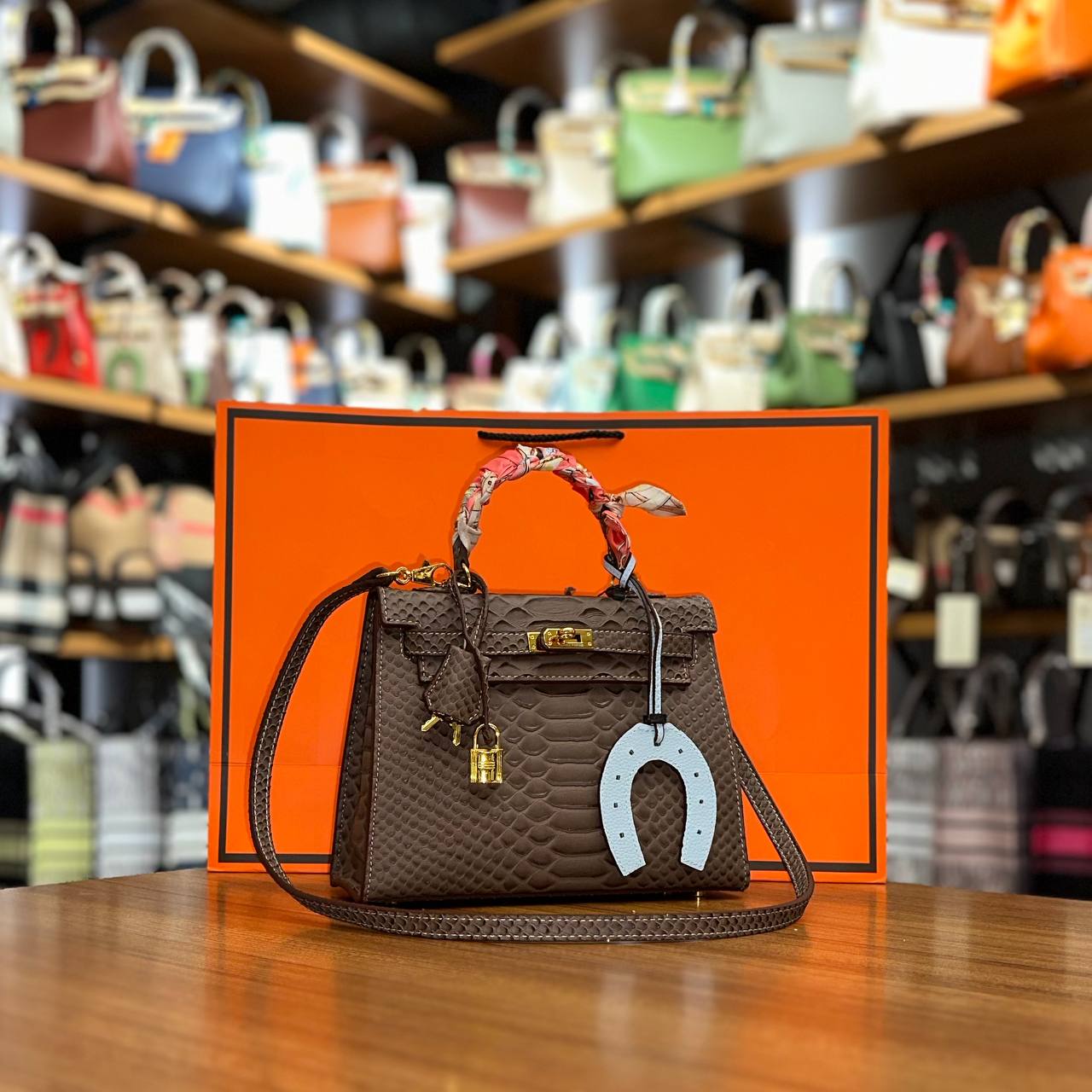 Hermès Kelly Bag Brown Python Style