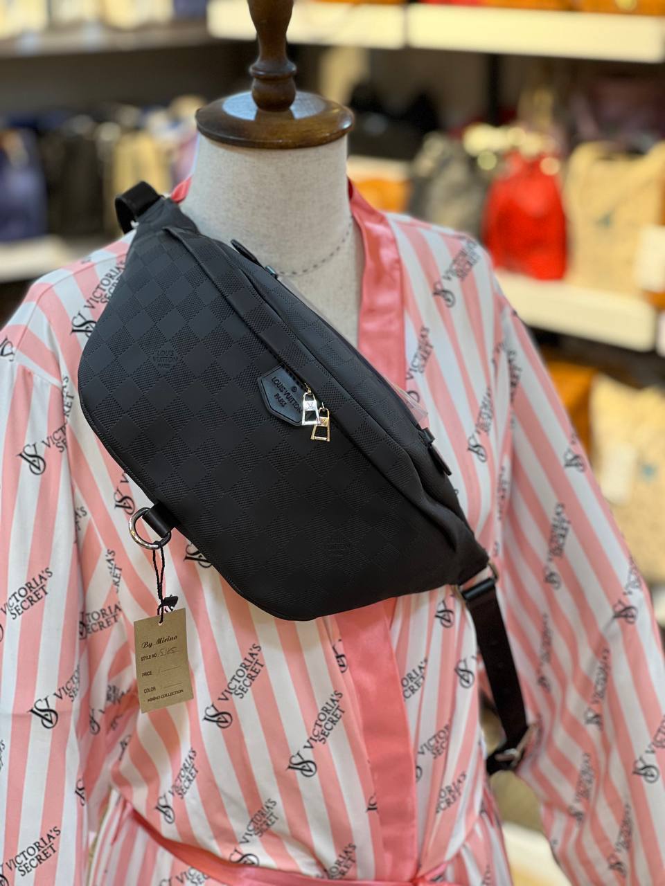 Louis Vuitton Bumbag Damier