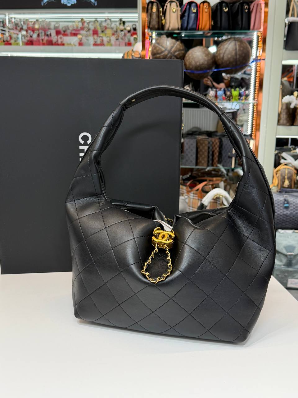 Chanel 22 Small Hobo Bag Black Quilted Leather
