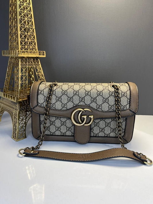Gucci GG Marmont Shoulder Bag Beige