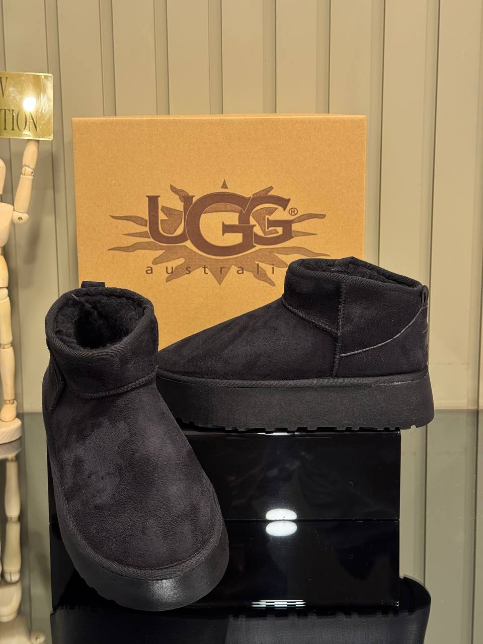 Ugg Classic Μαύρο